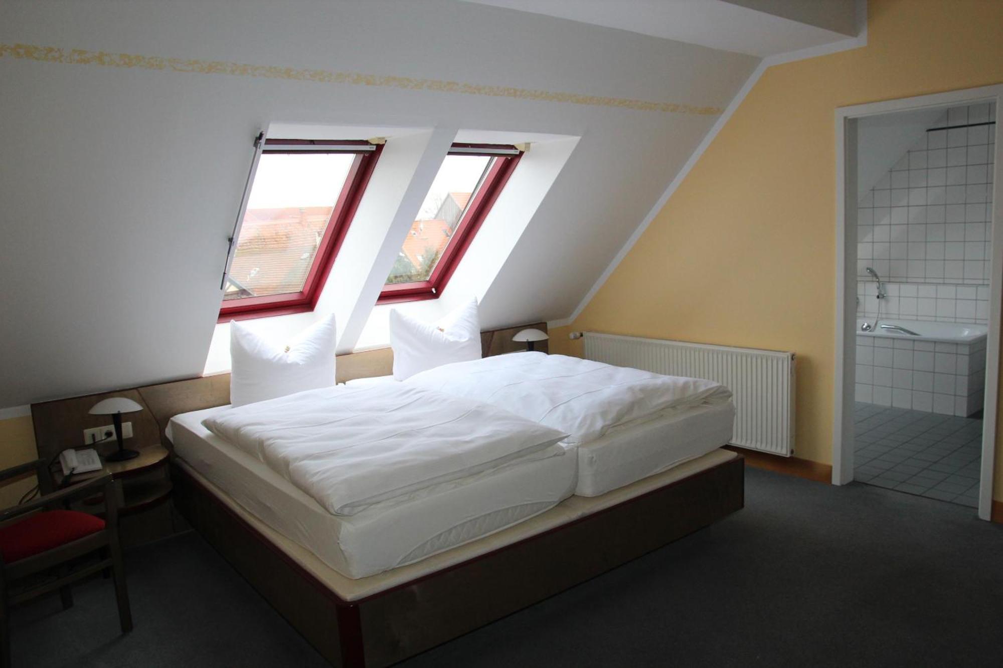 Hotel Reutterhaus Gardelegen Δωμάτιο φωτογραφία